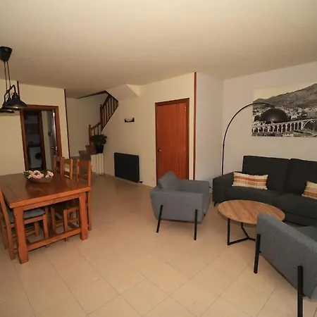 Magnific Duplex Amb Doble Terrassa Apartmán Sant Joan de les Abadesses